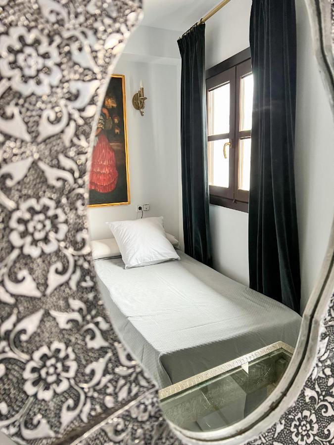 Hostal Servilia Carmona  Dış mekan fotoğraf