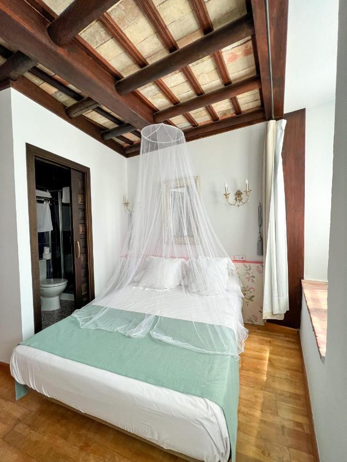 Hostal Servilia Carmona  Dış mekan fotoğraf