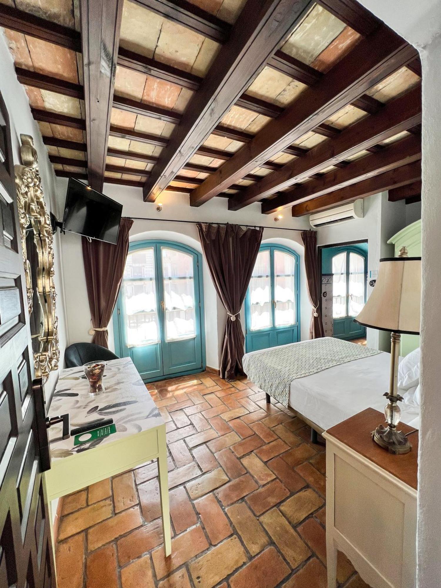 Hostal Servilia Carmona  Dış mekan fotoğraf