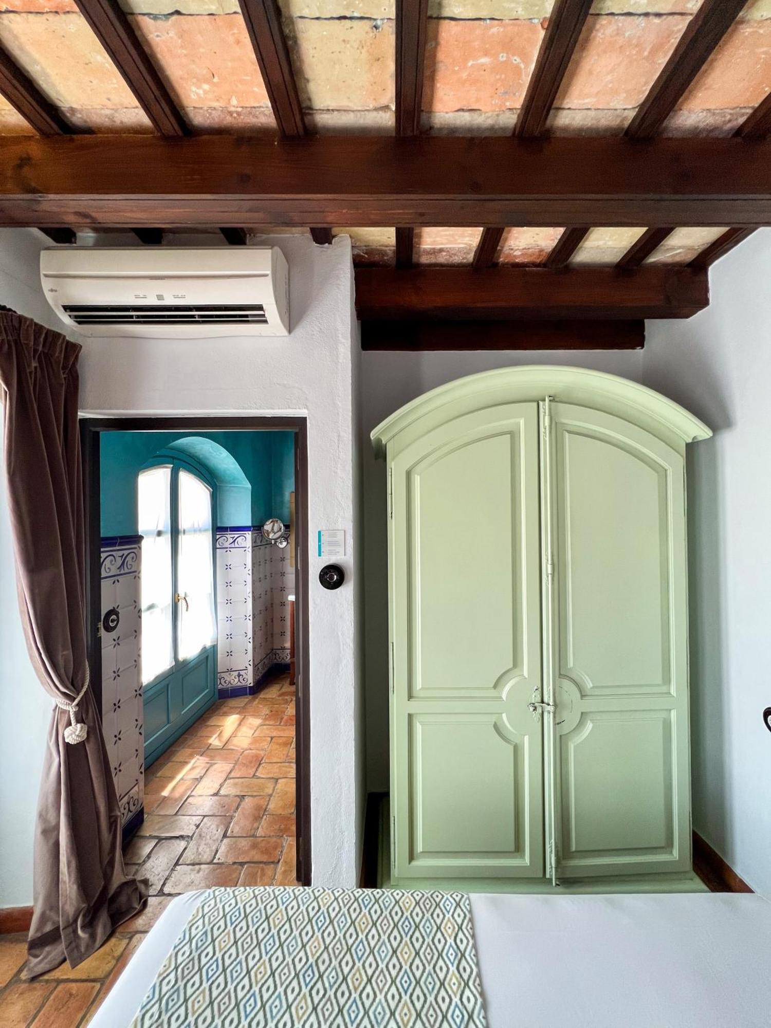Hostal Servilia Carmona  Dış mekan fotoğraf