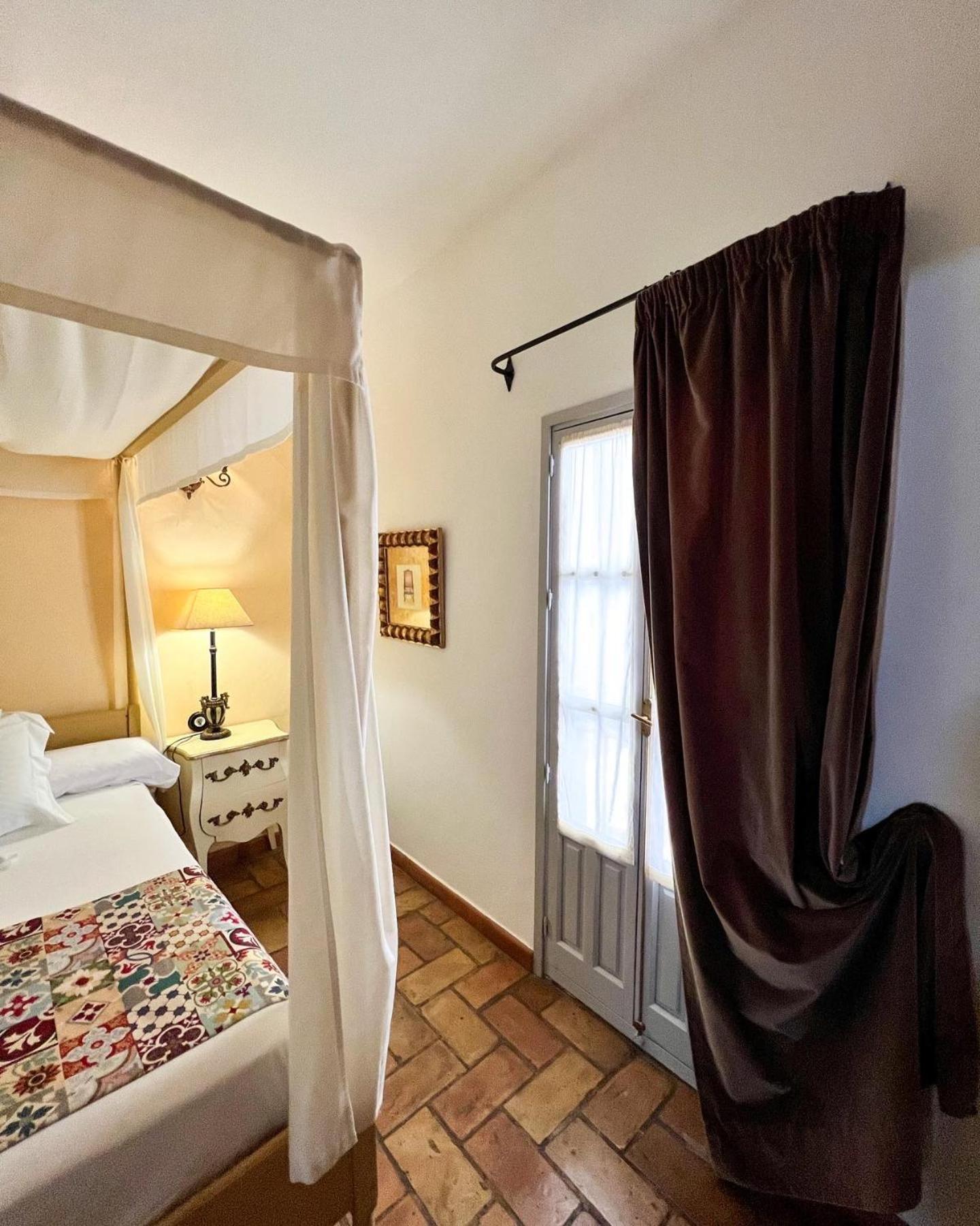 Hostal Servilia Carmona  Dış mekan fotoğraf