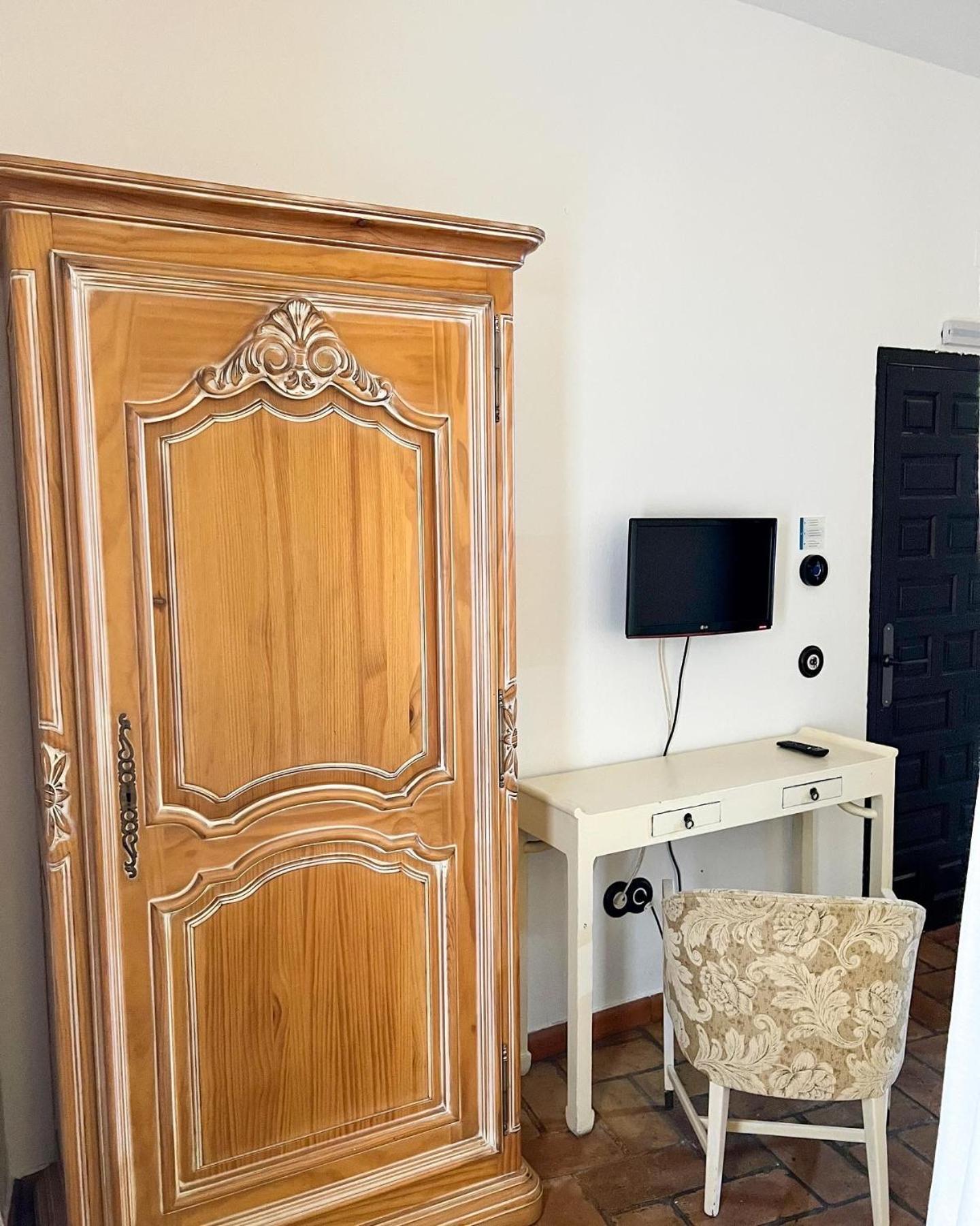 Hostal Servilia Carmona  Dış mekan fotoğraf
