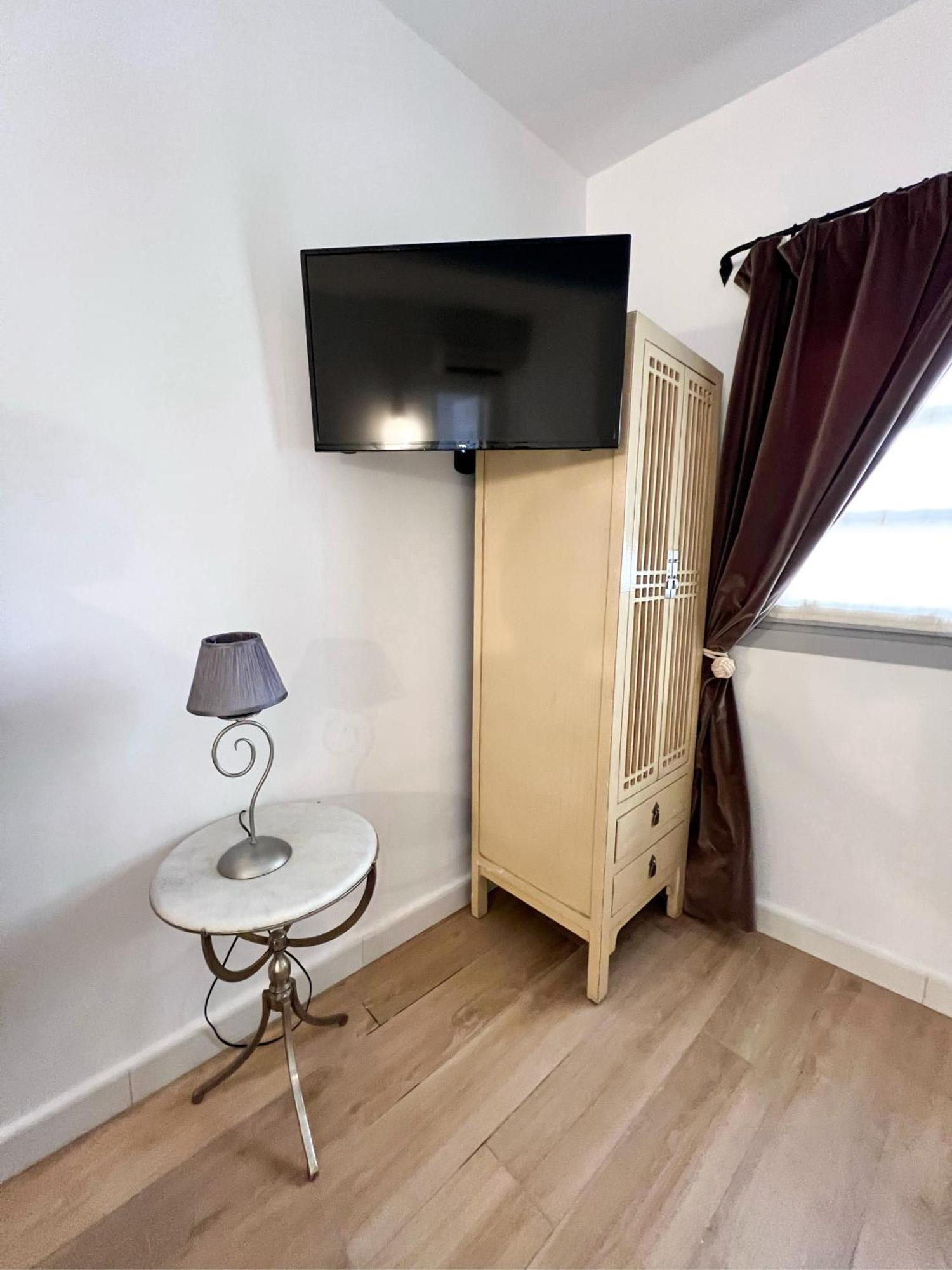 Hostal Servilia Carmona  Dış mekan fotoğraf